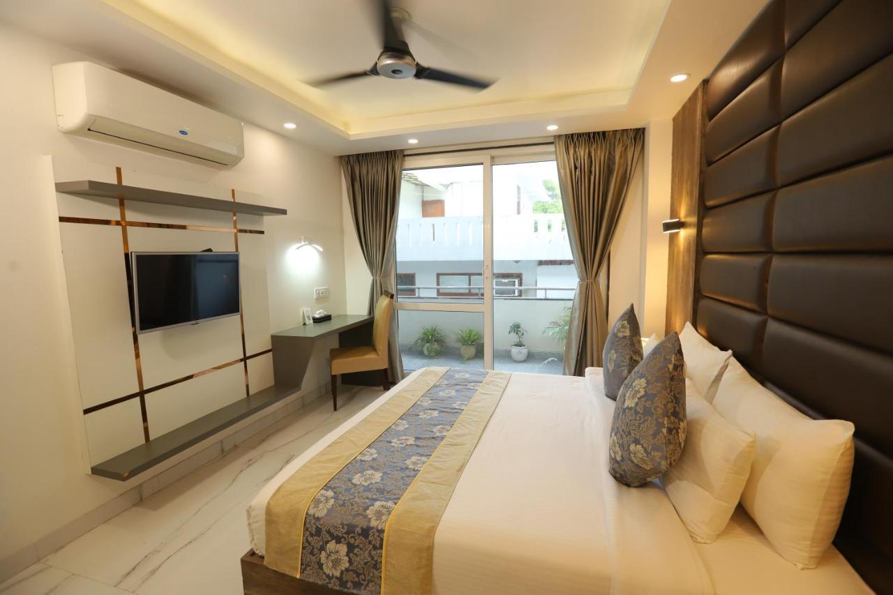 Hotel Keshav Residency Near Medanta Pure Veg Gurgaon Extérieur photo